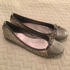 Tory Burch Silver & Snake Flats